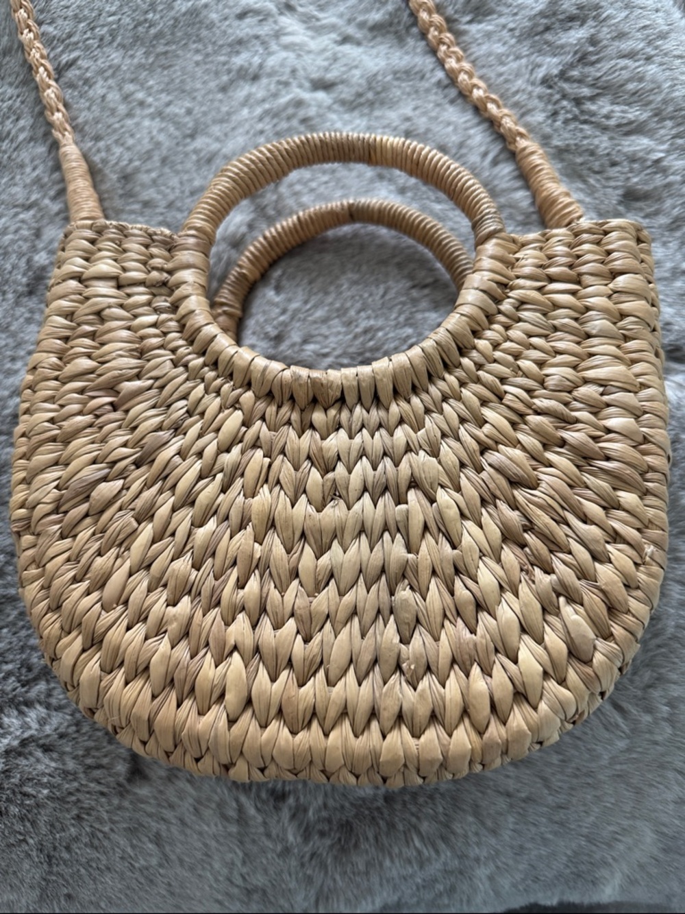 Natural Woven Round-Handle Crossbody Bag - Straw: wicker - Picture 5 of 8